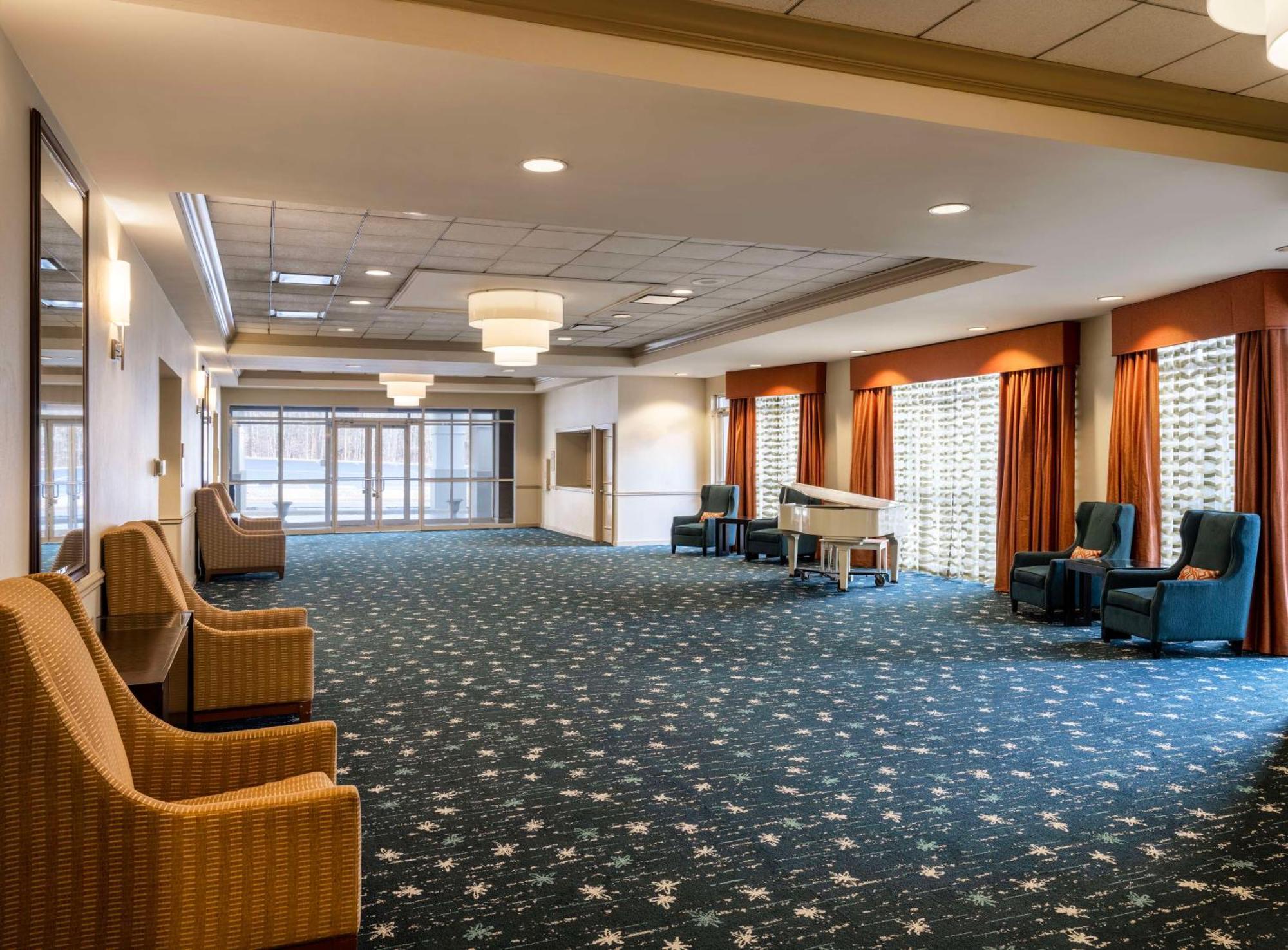 Hilton Garden Inn Cleveland/Твінсбург Екстер'єр фото