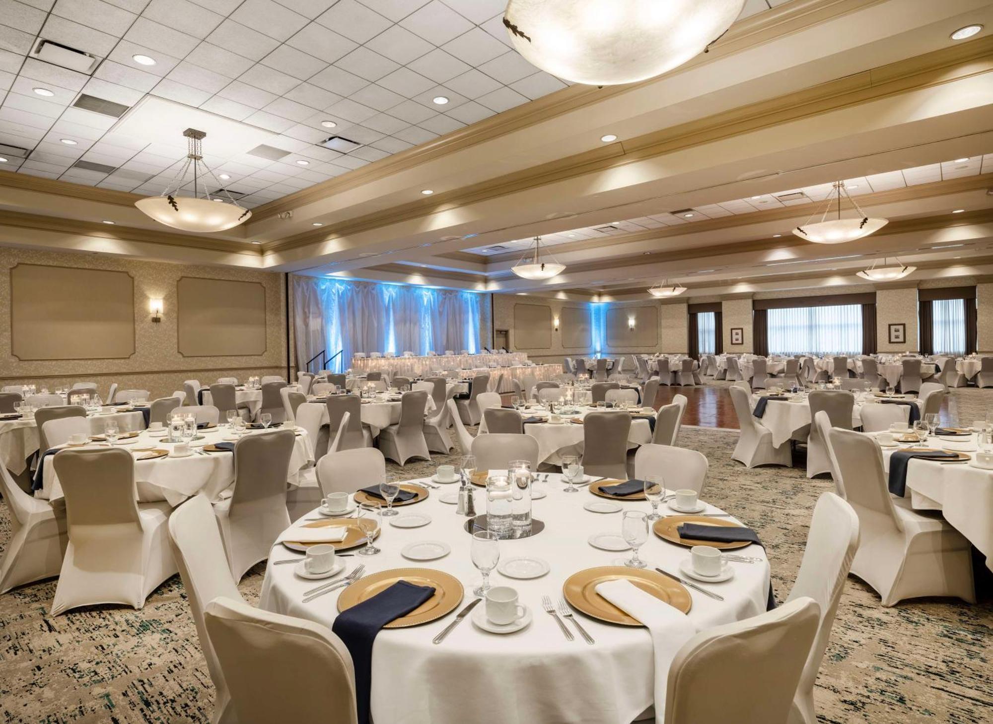 Hilton Garden Inn Cleveland/Твінсбург Екстер'єр фото