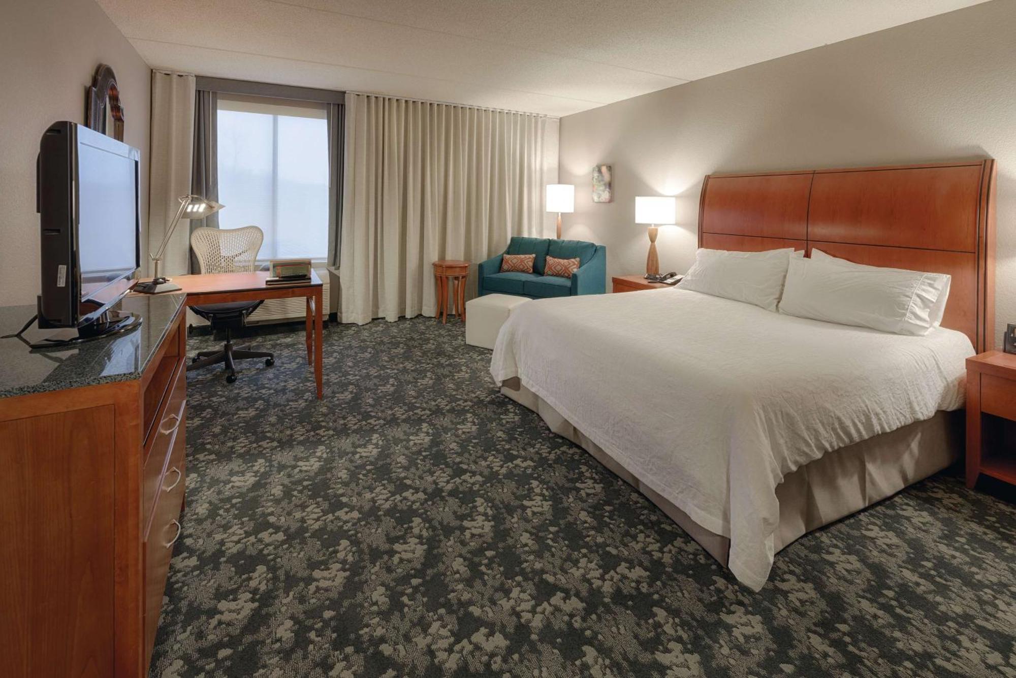 Hilton Garden Inn Cleveland/Твінсбург Екстер'єр фото