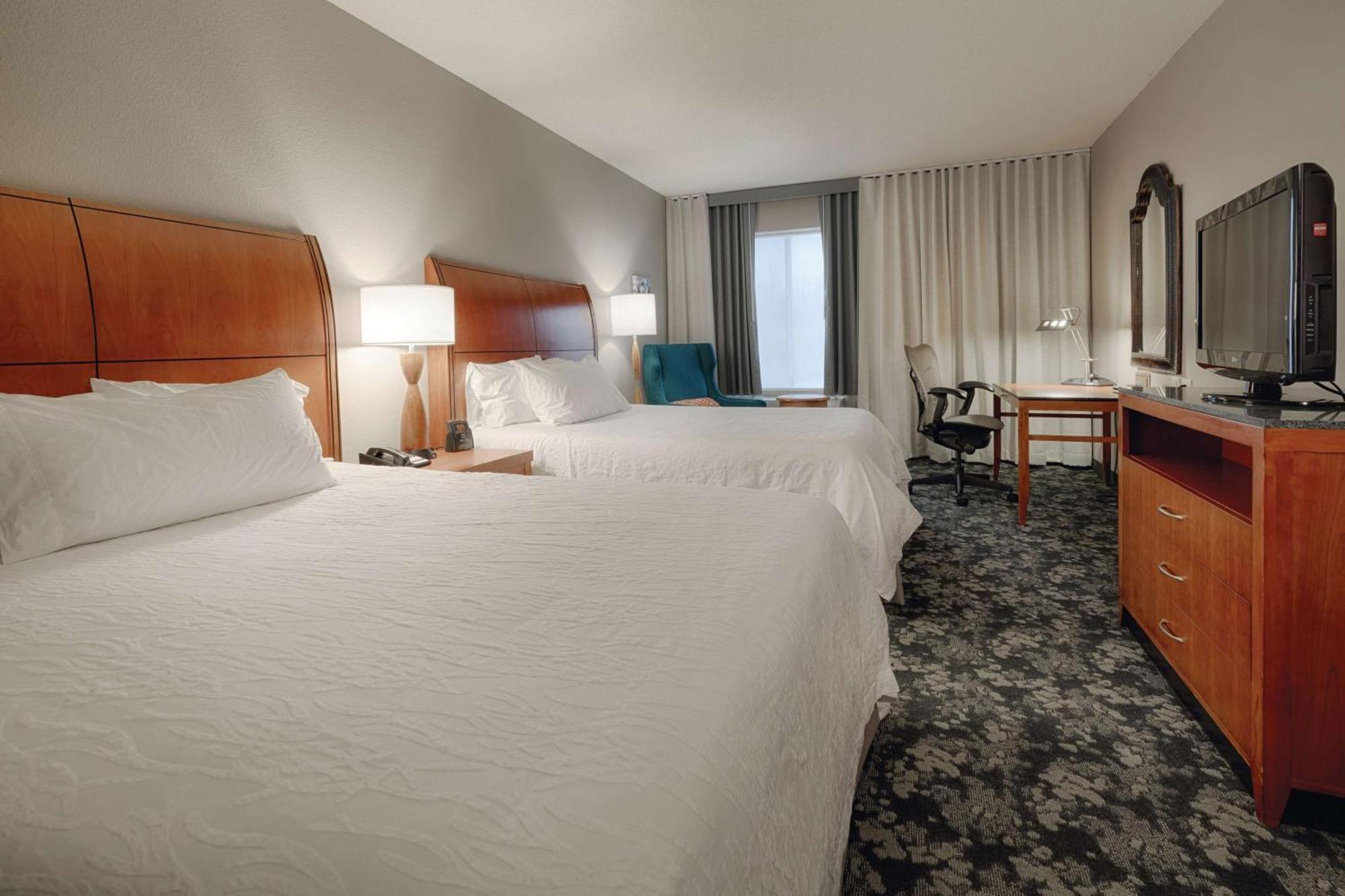 Hilton Garden Inn Cleveland/Твінсбург Екстер'єр фото