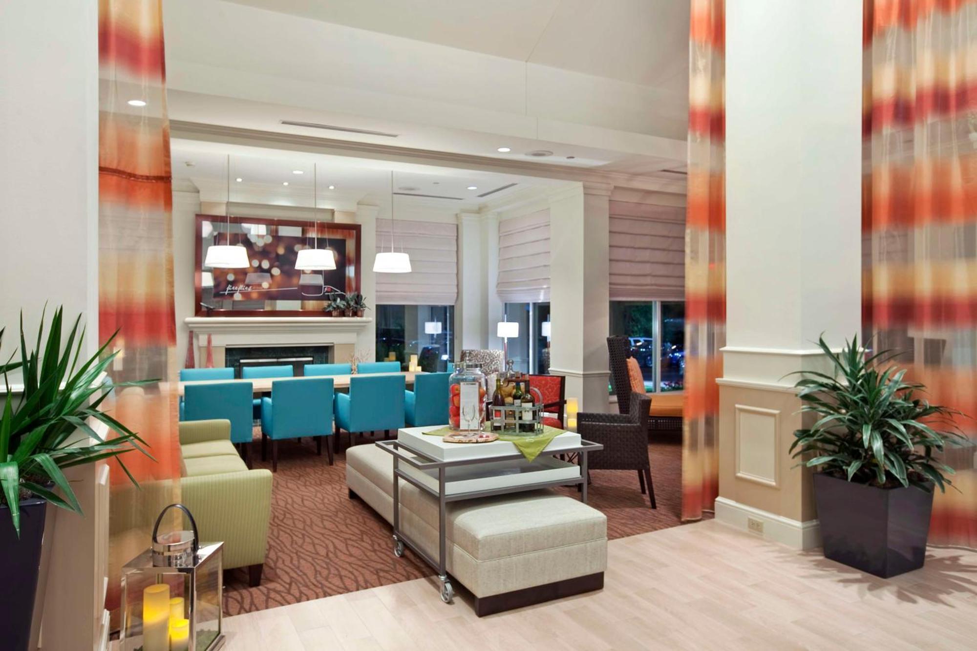Hilton Garden Inn Cleveland/Твінсбург Екстер'єр фото